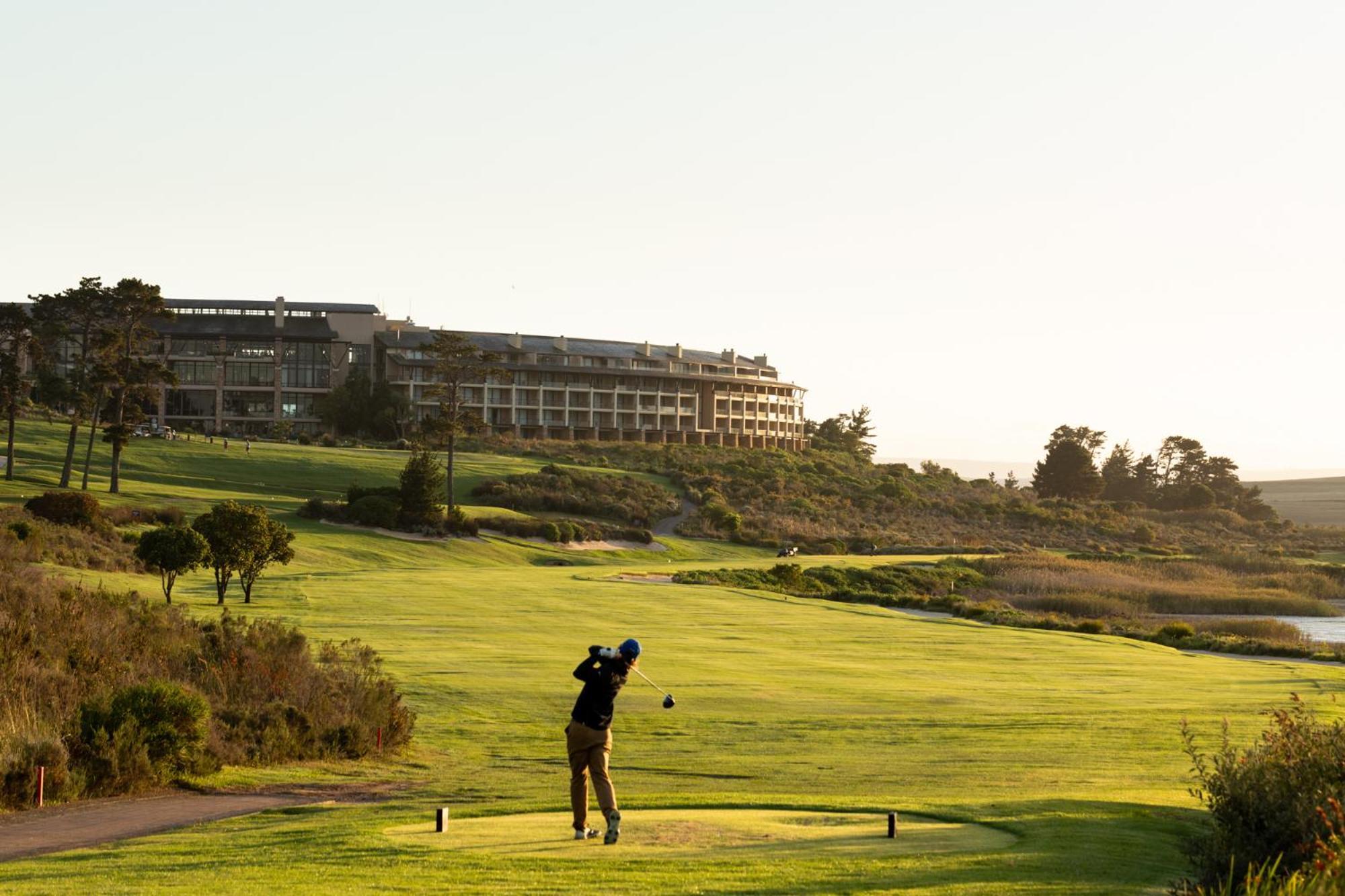 Arabella Hotel, Golf And Spa Hermanus Bagian luar foto Golf course at the Hyatt Regency Monterey